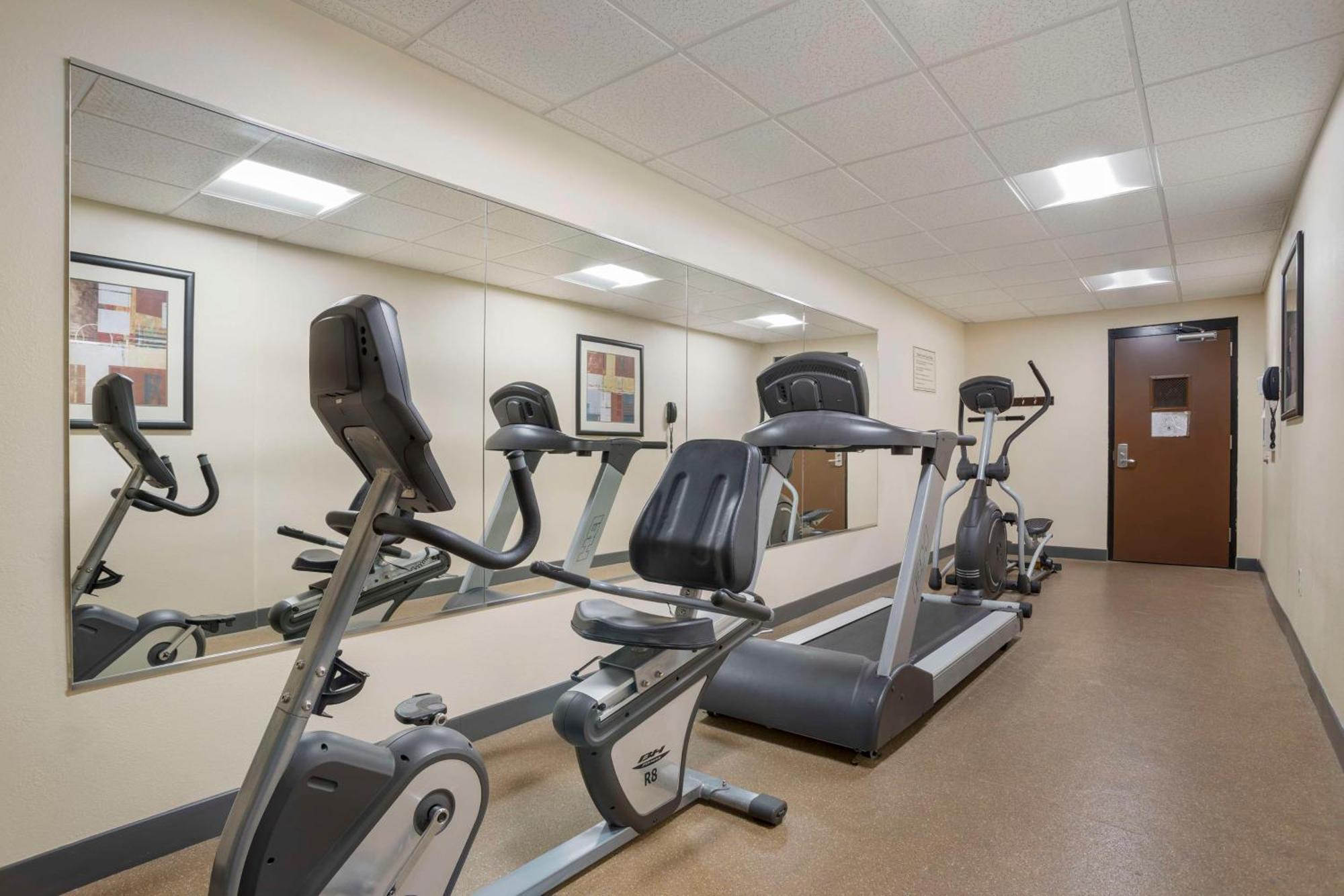 Best Western Plus Flowood Inn & Suites Exteriör bild