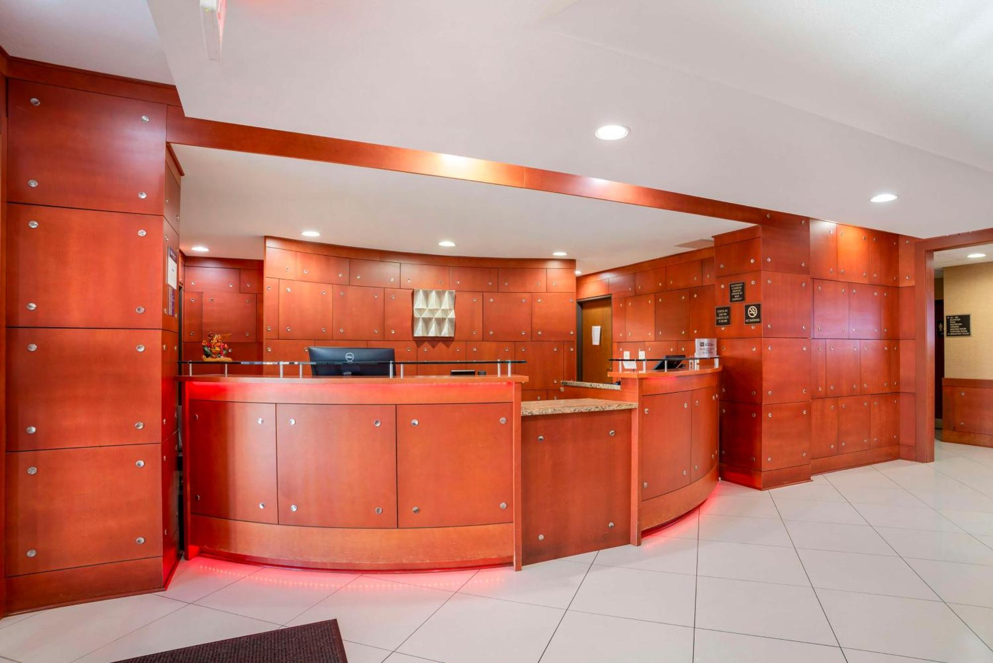 Best Western Plus Flowood Inn & Suites Exteriör bild